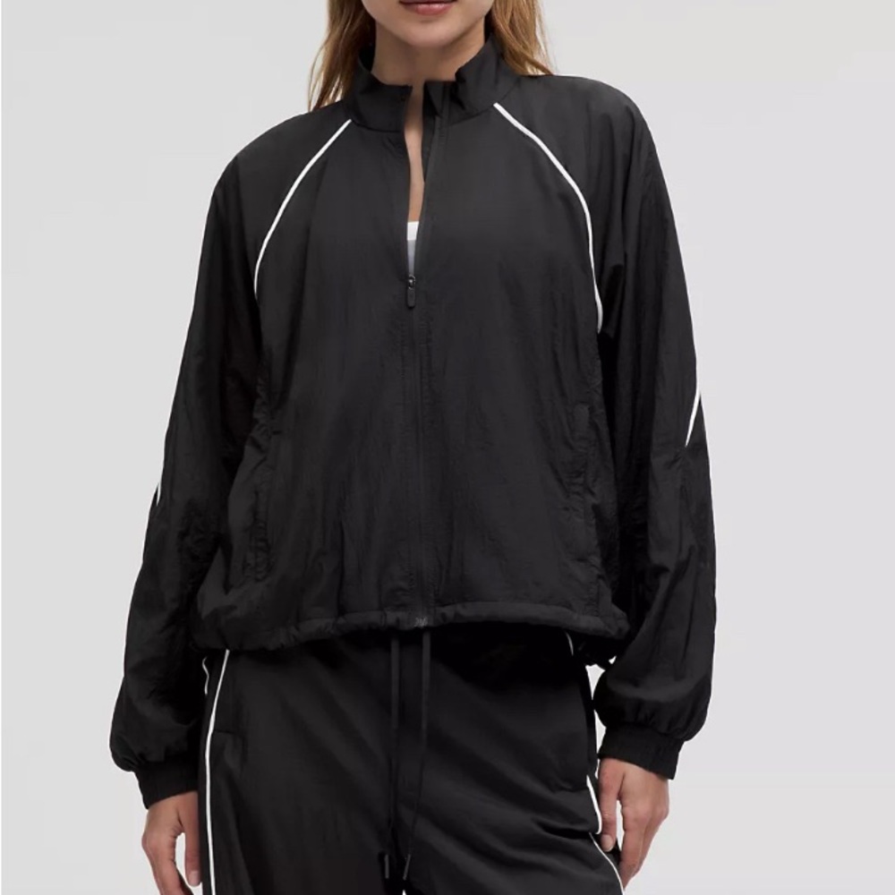 NWT Lululemon License To Train Ladies Lightweight Jogger Set SZ 14 Black & White